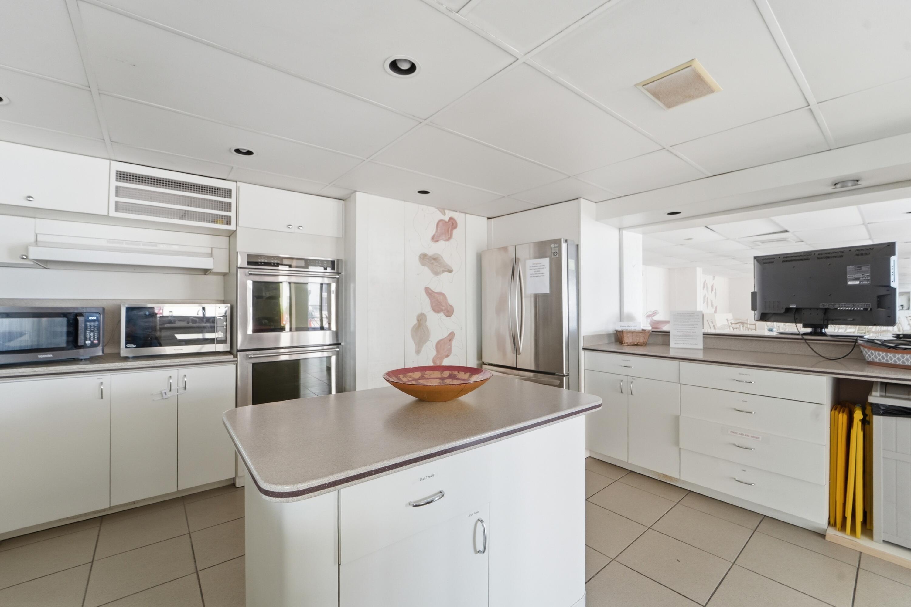 OPAL TOWERS CONDO - Residential