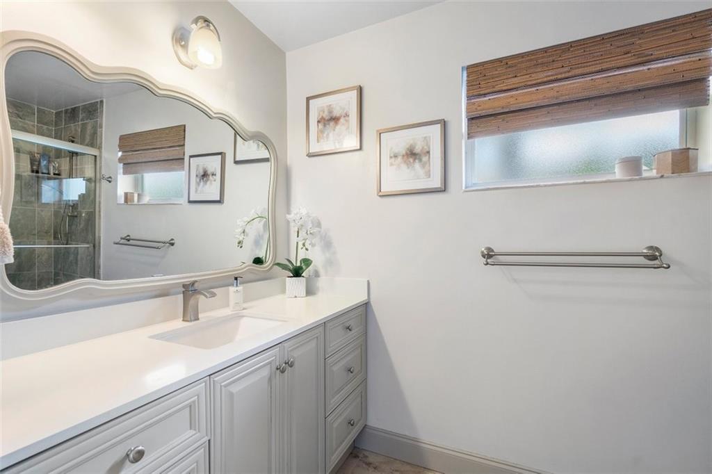 River Ridge 32-25 B - Residential