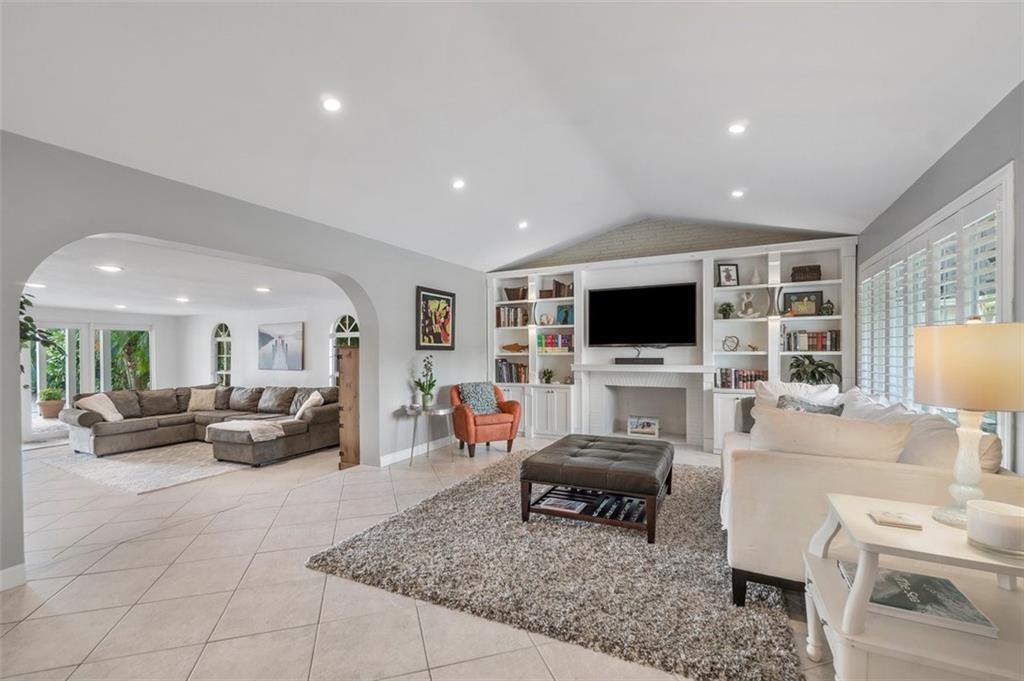 River Ridge 32-25 B - Residential