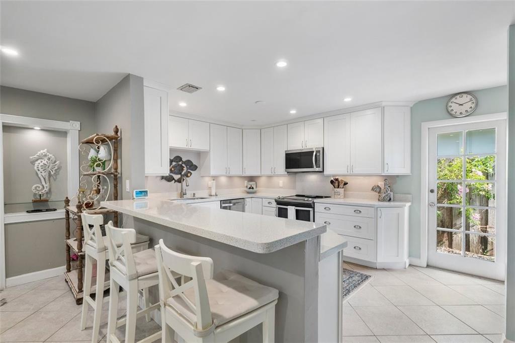 River Ridge 32-25 B - Residential