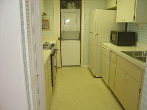 Tennis Lodges - Residential Lease