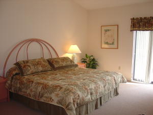 Tennis Lodges - Residential Lease