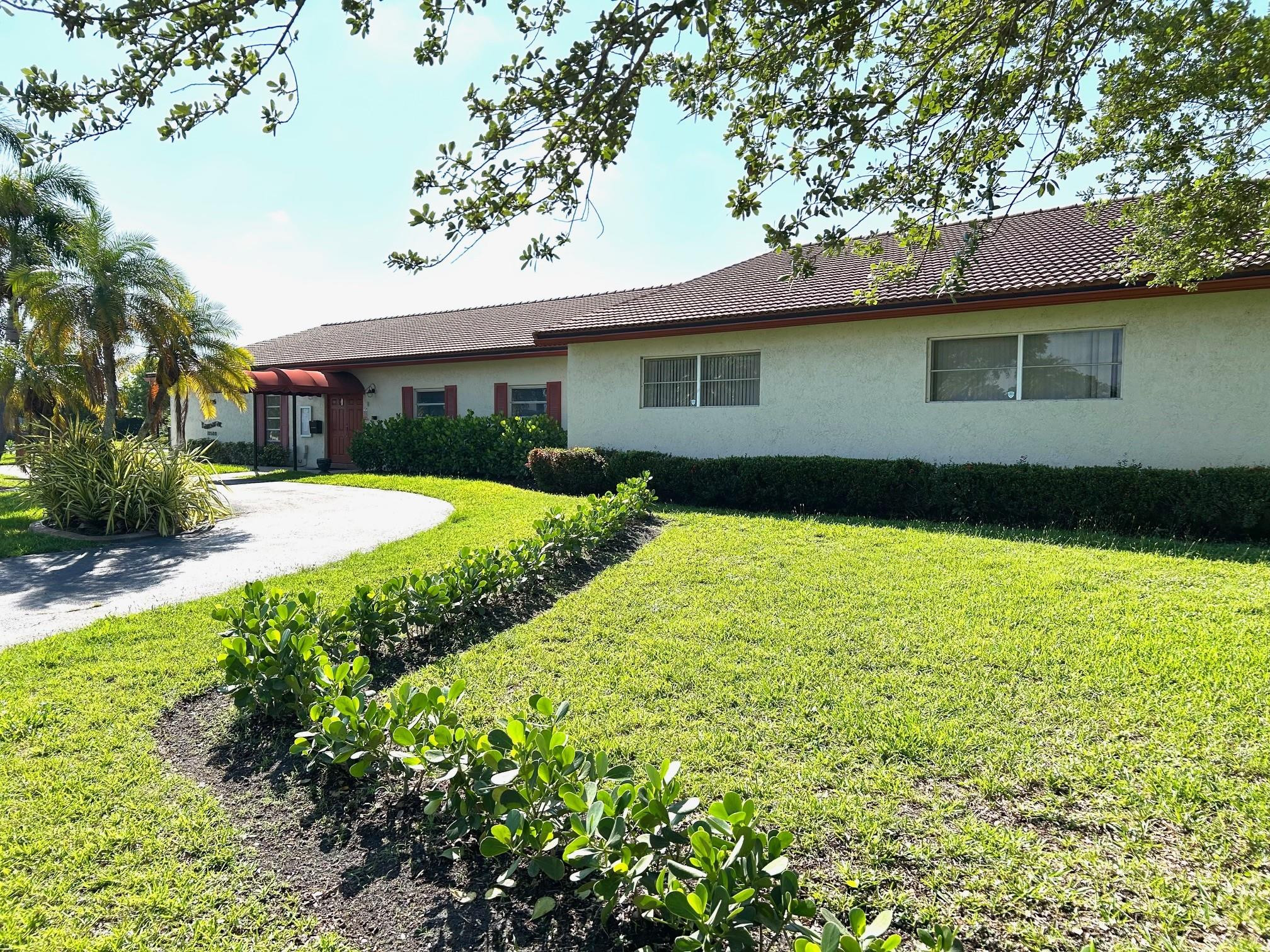 ISLES OF TAMARAC - Residential Lease