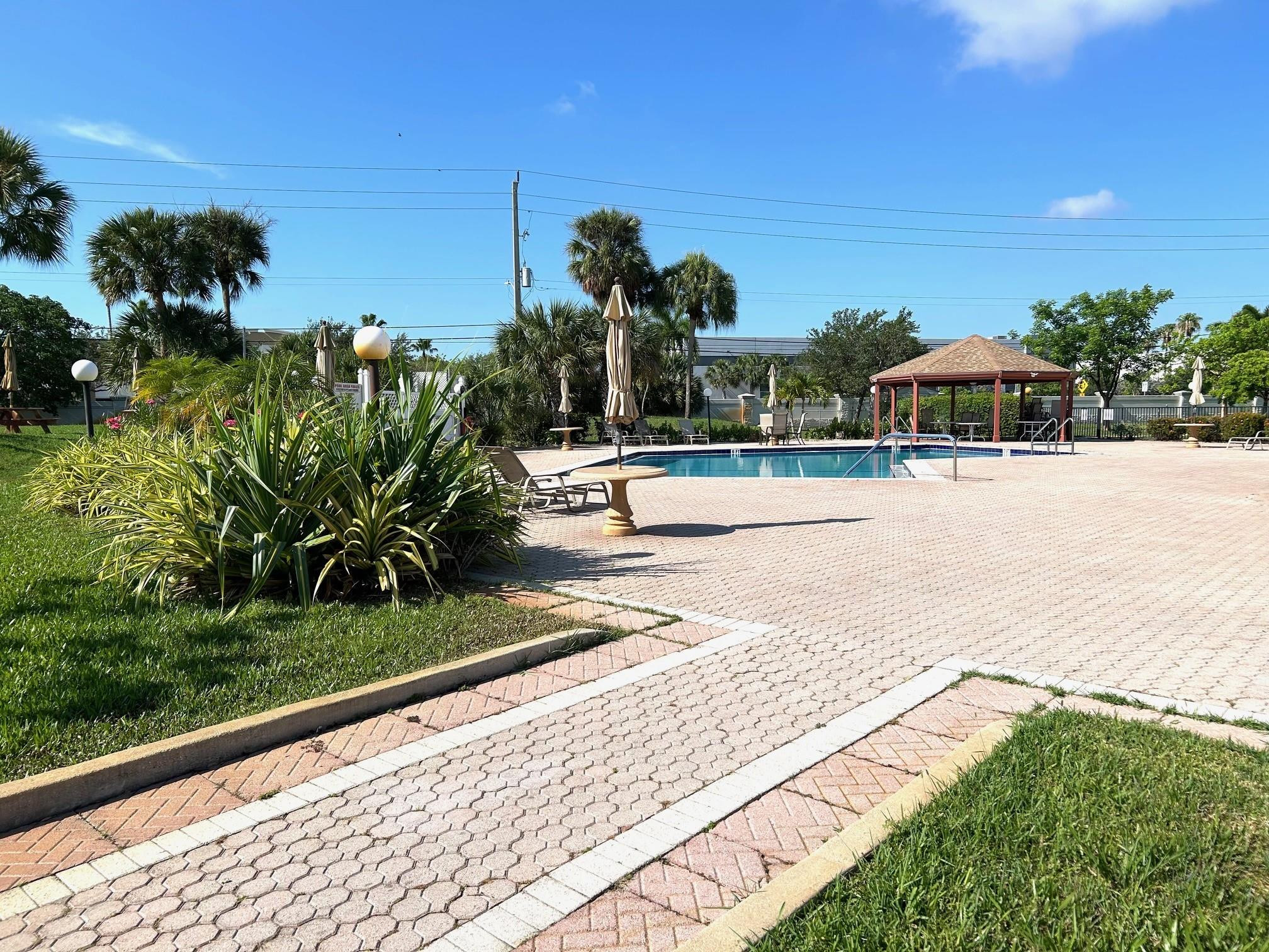 ISLES OF TAMARAC - Residential Lease