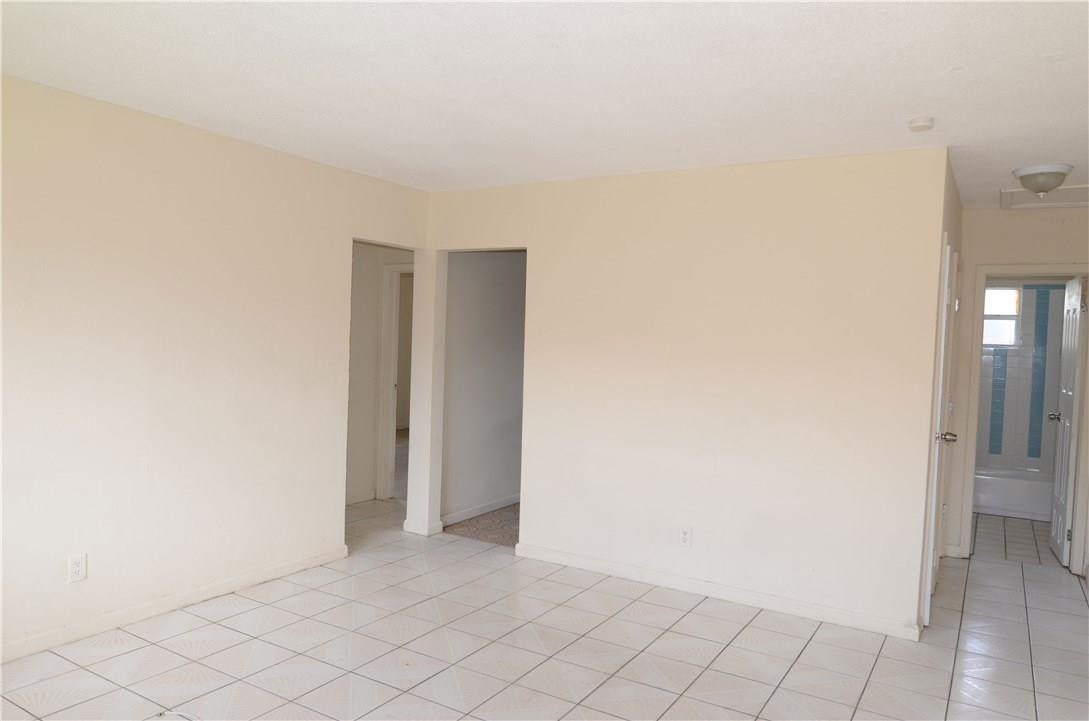 TOWN OF DANIA B-49 D - Residential Lease