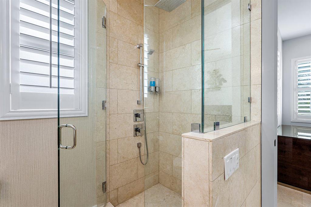 SOPHIA SENECA ESTATES - Residential