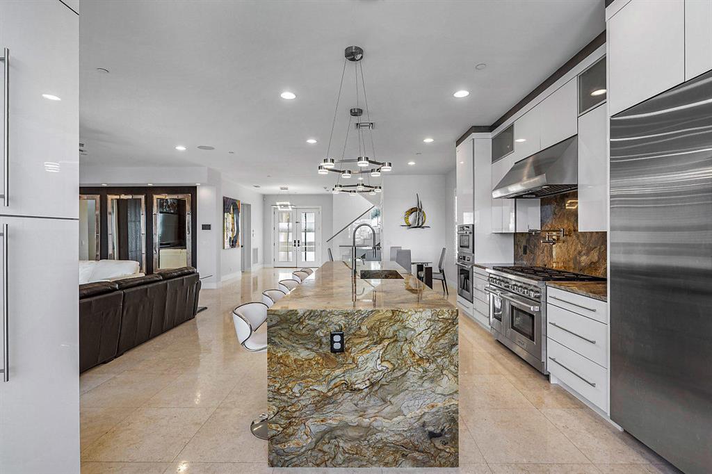 SOPHIA SENECA ESTATES - Residential