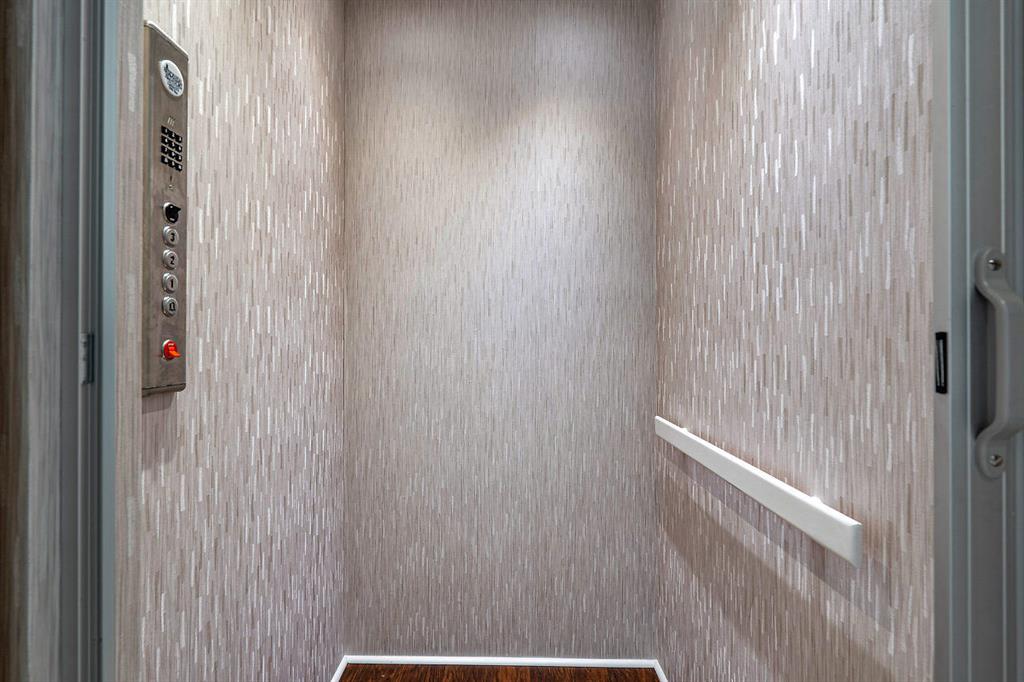 SOPHIA SENECA ESTATES - Residential