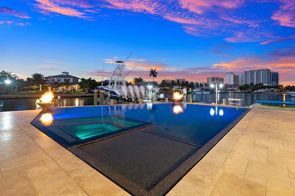 SOPHIA SENECA ESTATES - Residential