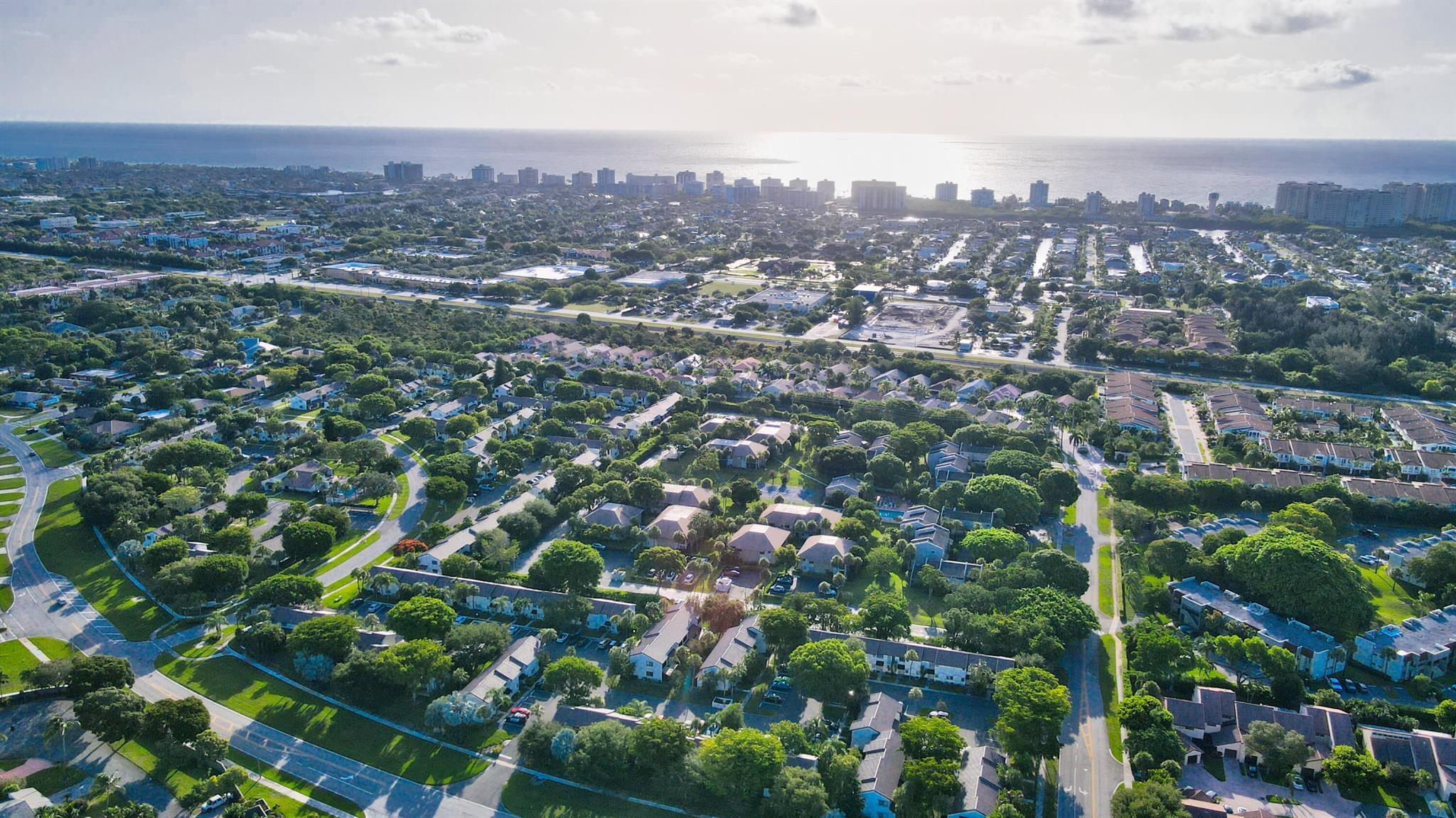 BANYAN COURTS CONDO - Residential Lease