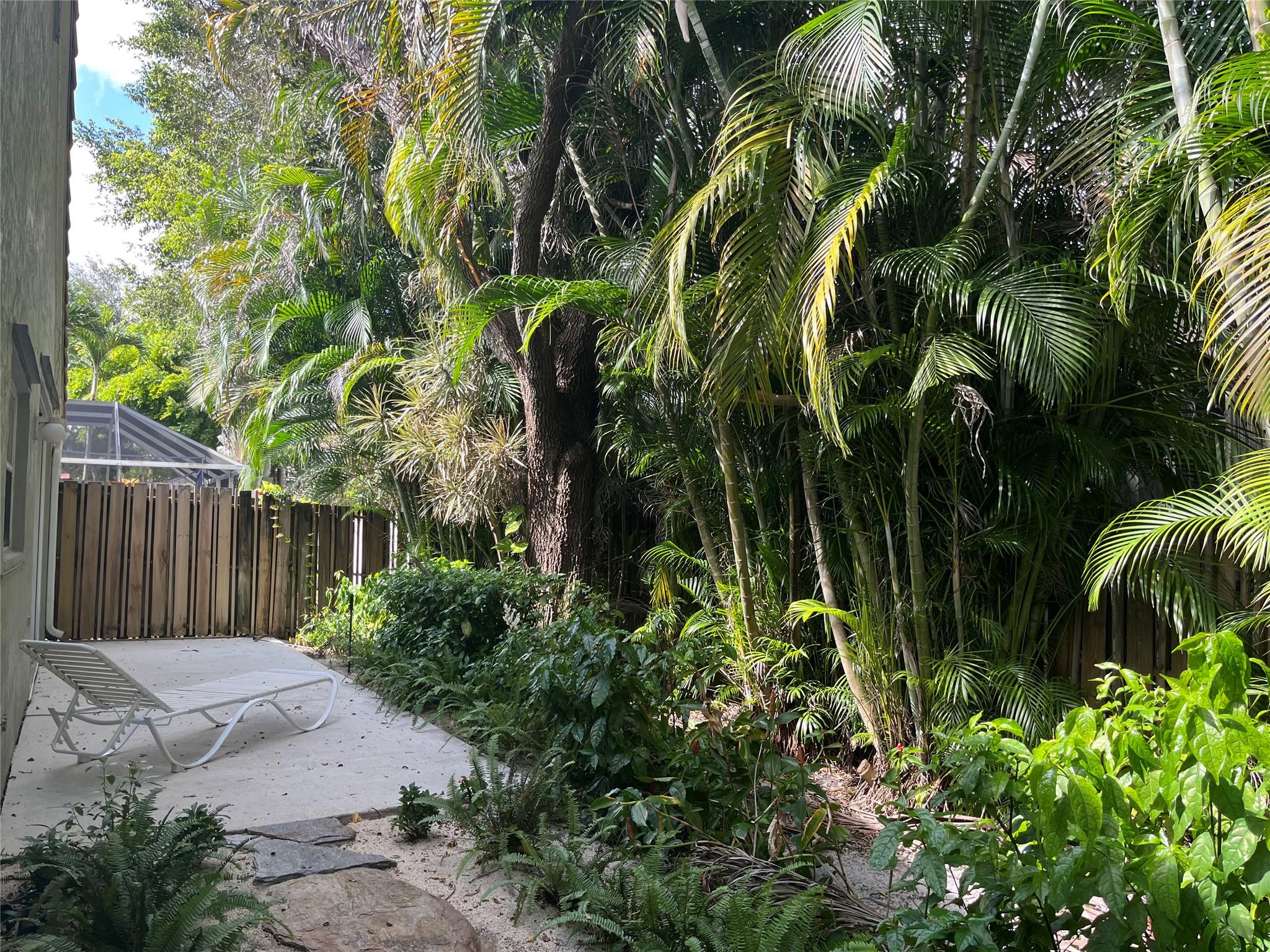 Bridgewater At Plantation - Residential