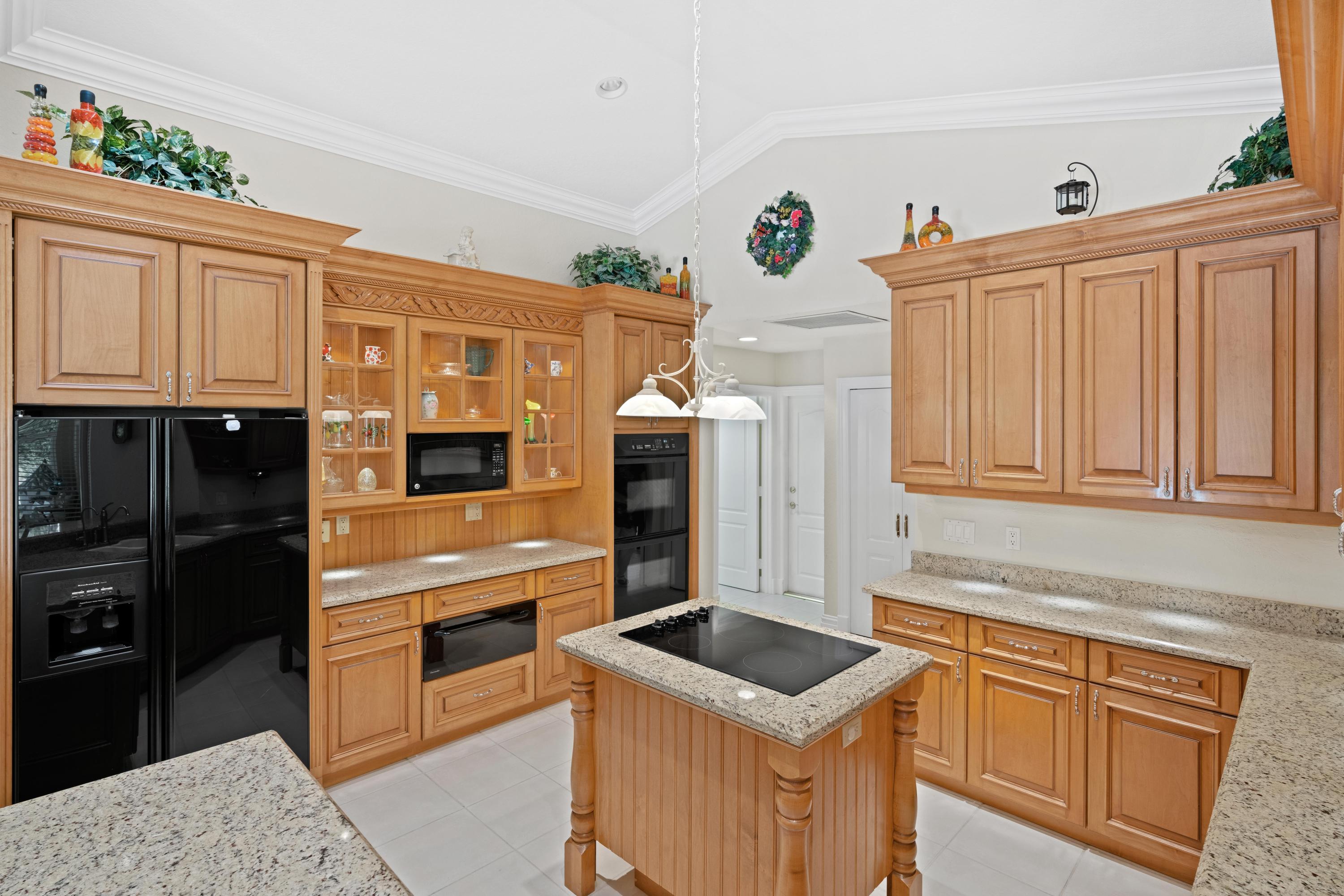 PADDOCK PARK 1 OF WELLINGTON - Residential