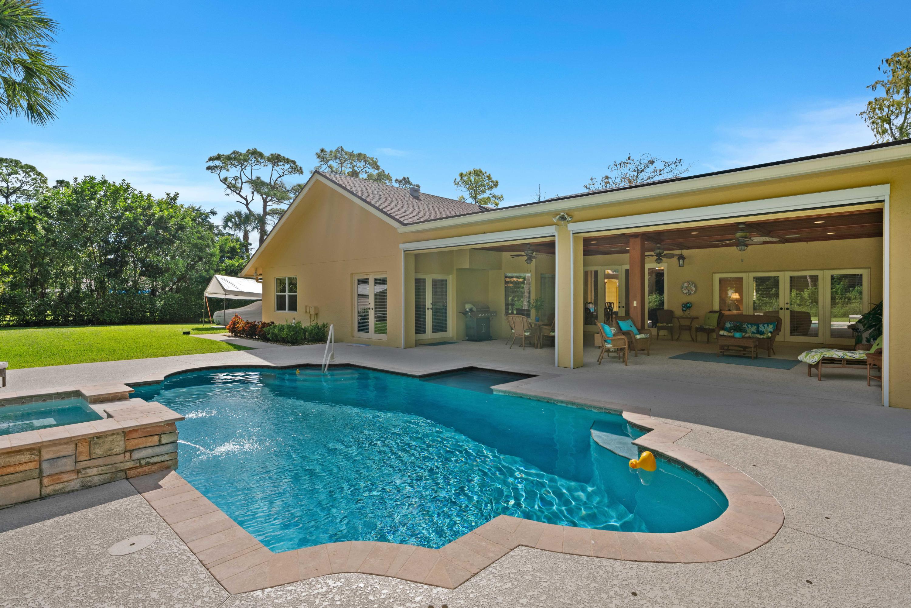 PADDOCK PARK 1 OF WELLINGTON - Residential