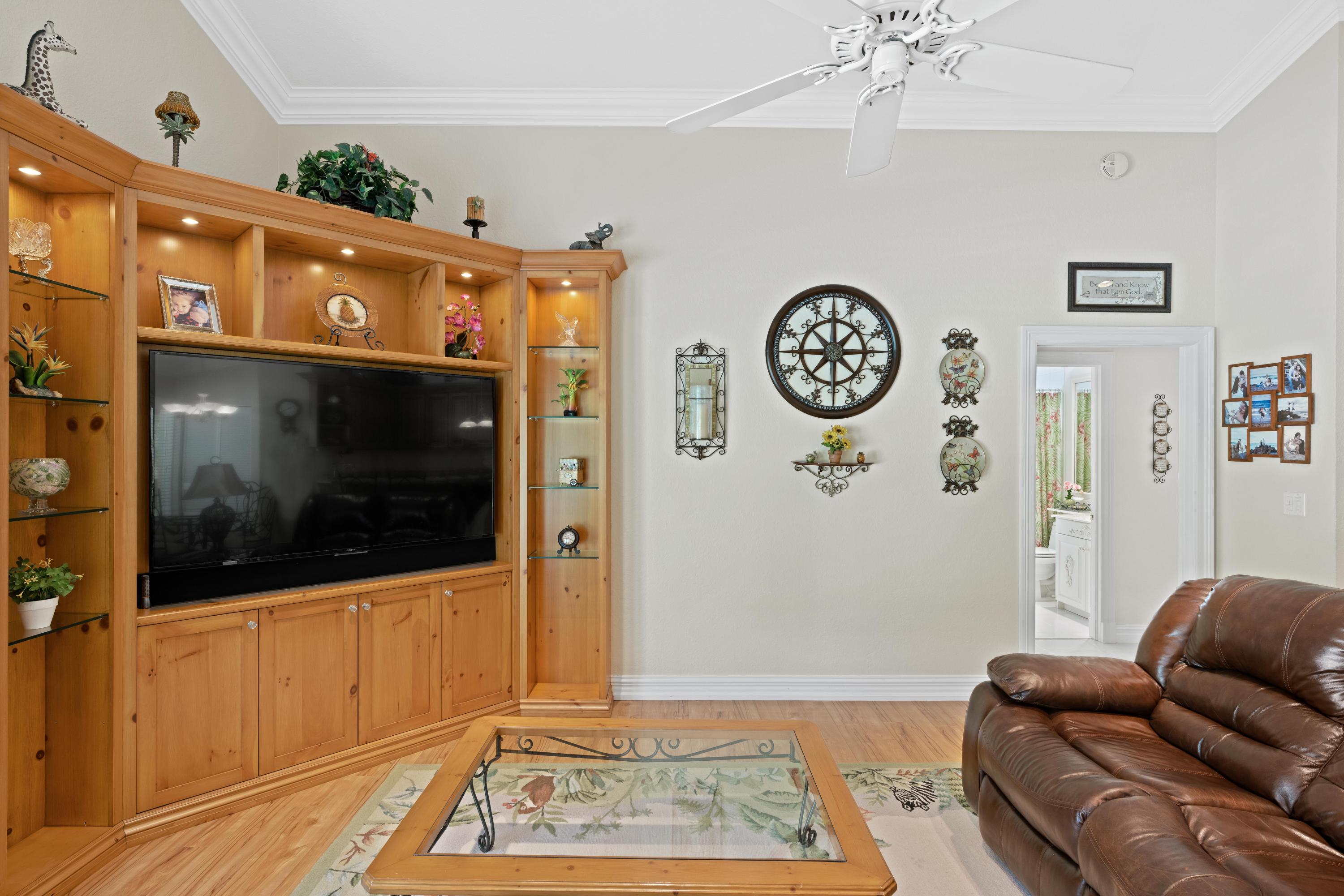PADDOCK PARK 1 OF WELLINGTON - Residential