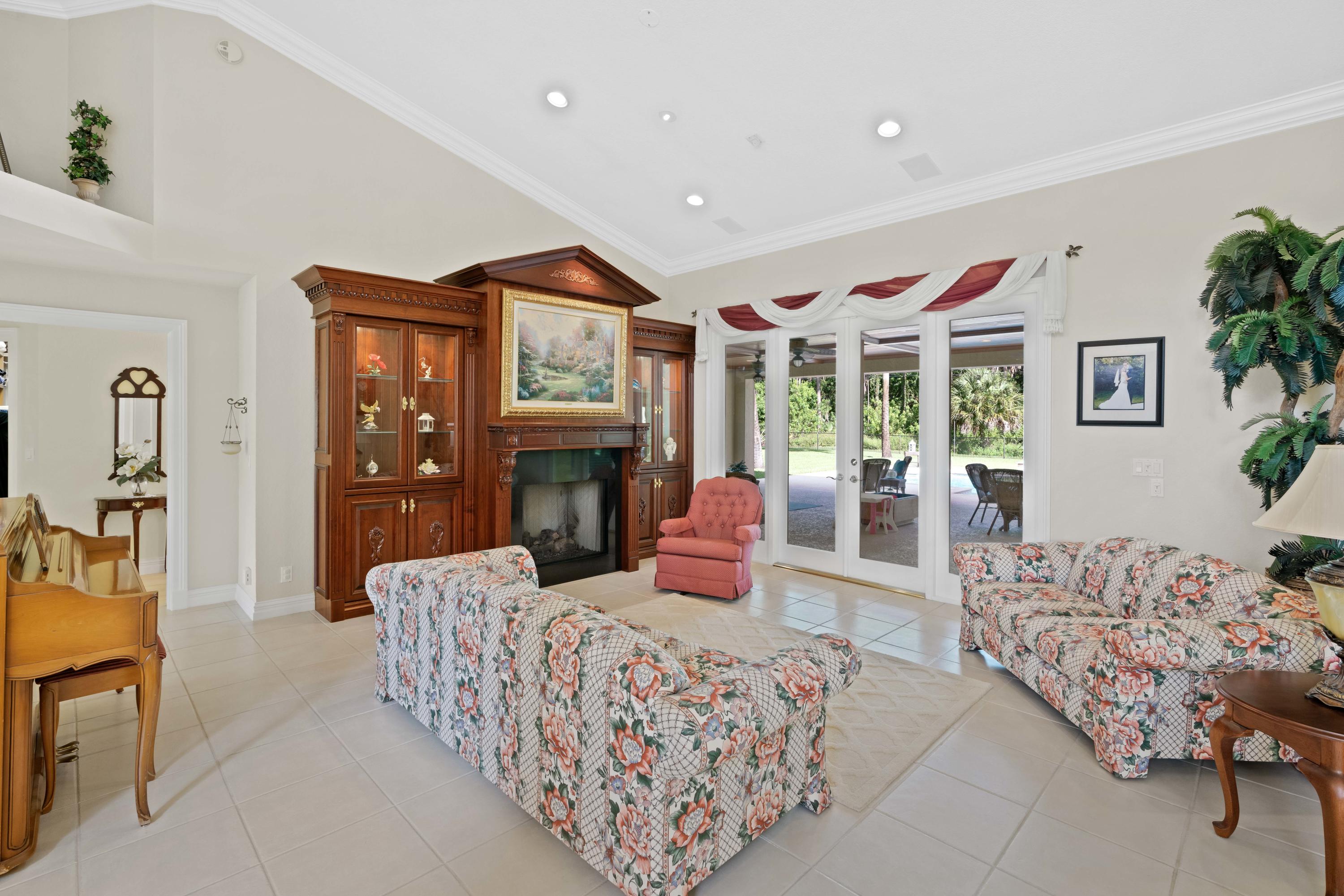 PADDOCK PARK 1 OF WELLINGTON - Residential