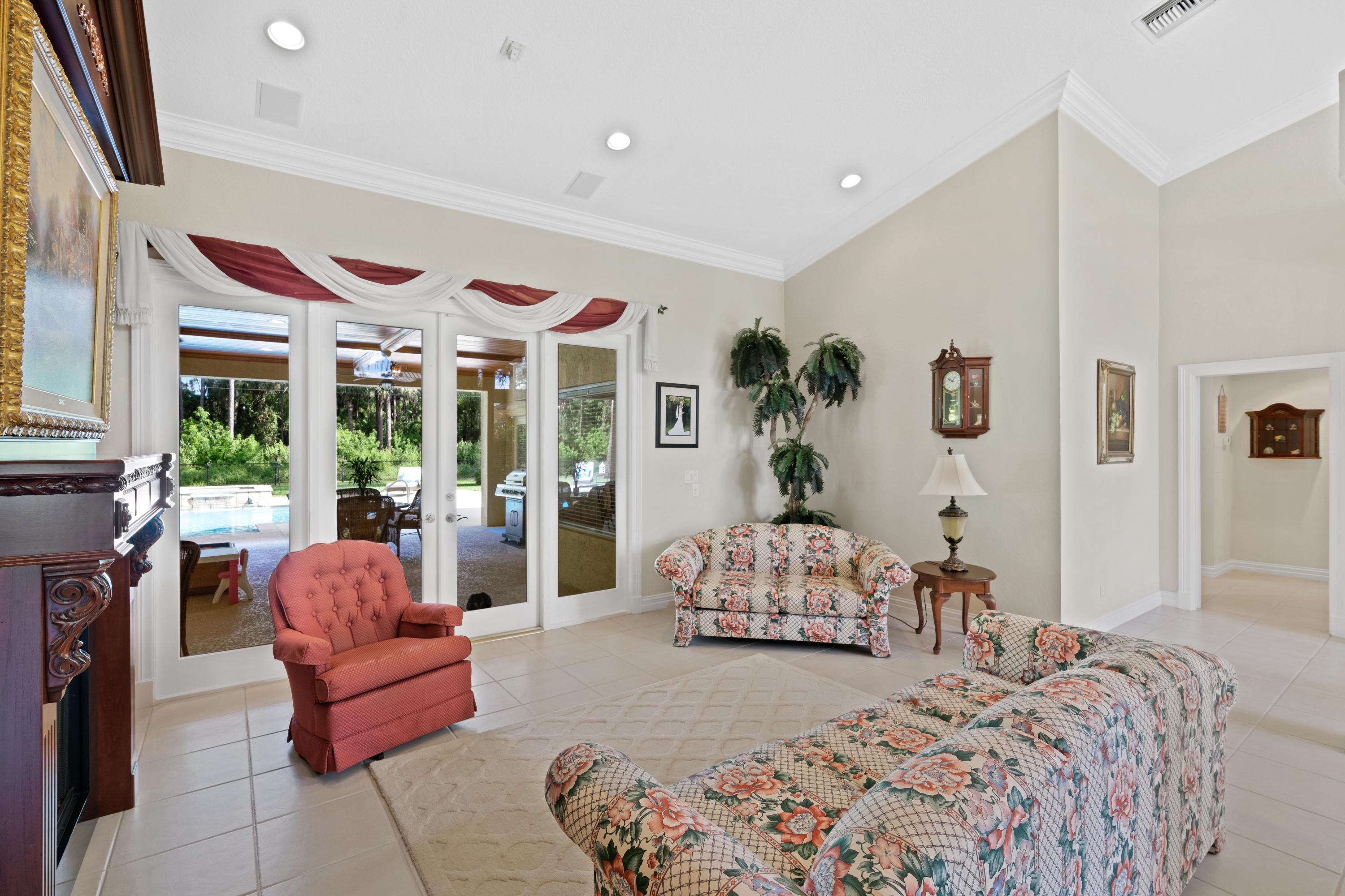 PADDOCK PARK 1 OF WELLINGTON - Residential
