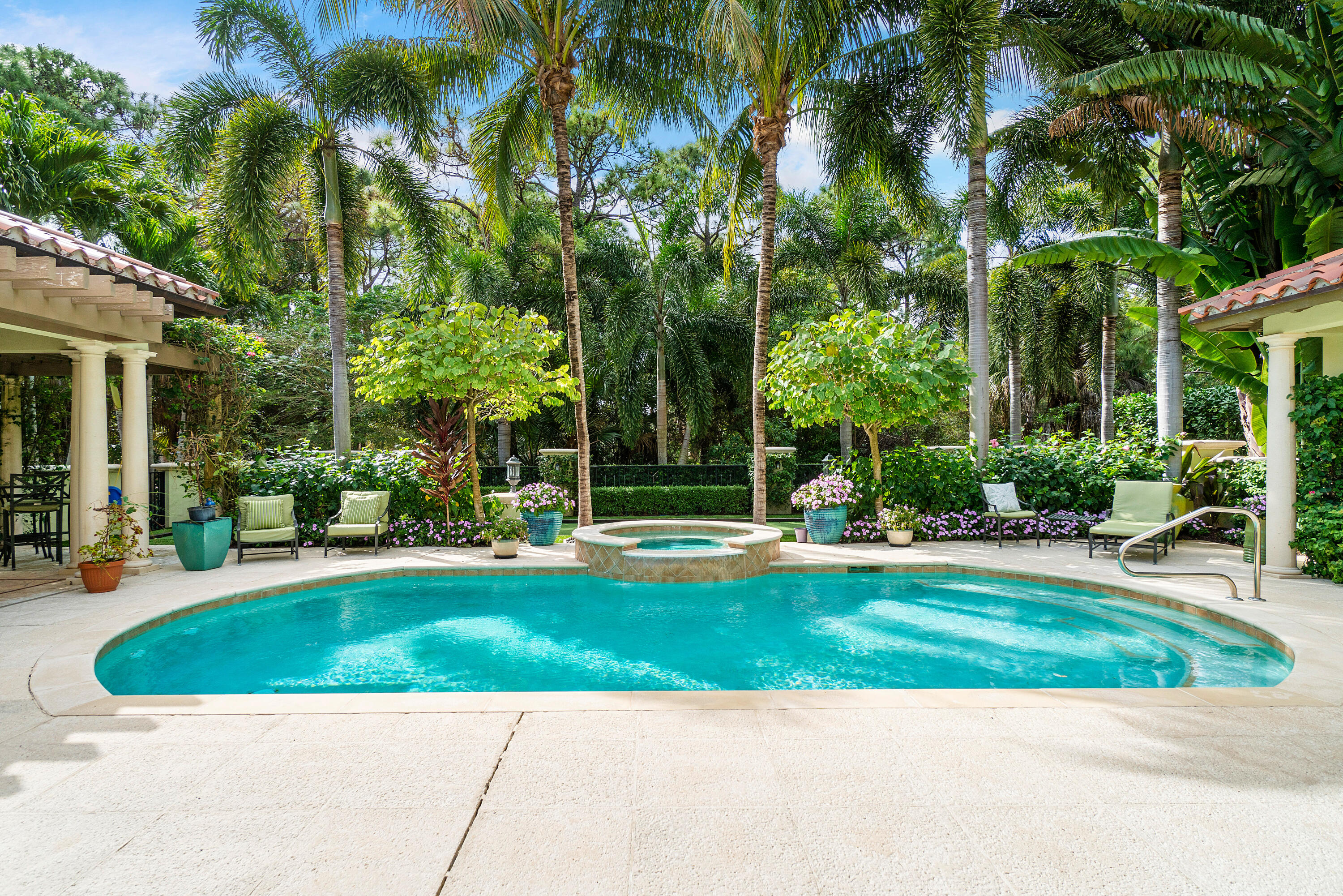 RITZ CARLTON GOLF CLUB & SPA POD B - Residential