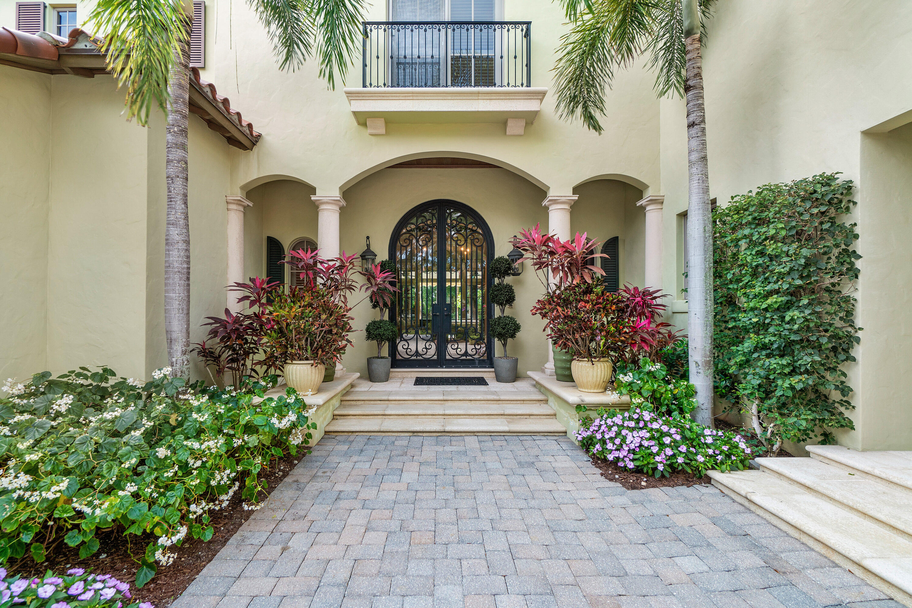 RITZ CARLTON GOLF CLUB & SPA POD B - Residential