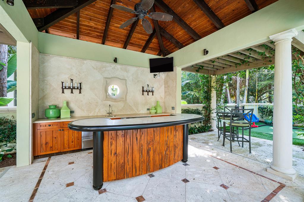 RITZ CARLTON GOLF CLUB & - Residential