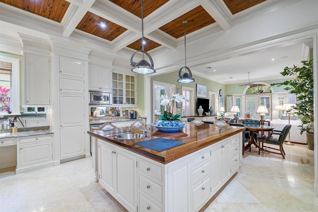 RITZ CARLTON GOLF CLUB & - Residential