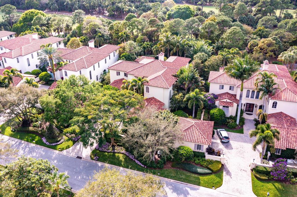 RITZ CARLTON GOLF CLUB & - Residential