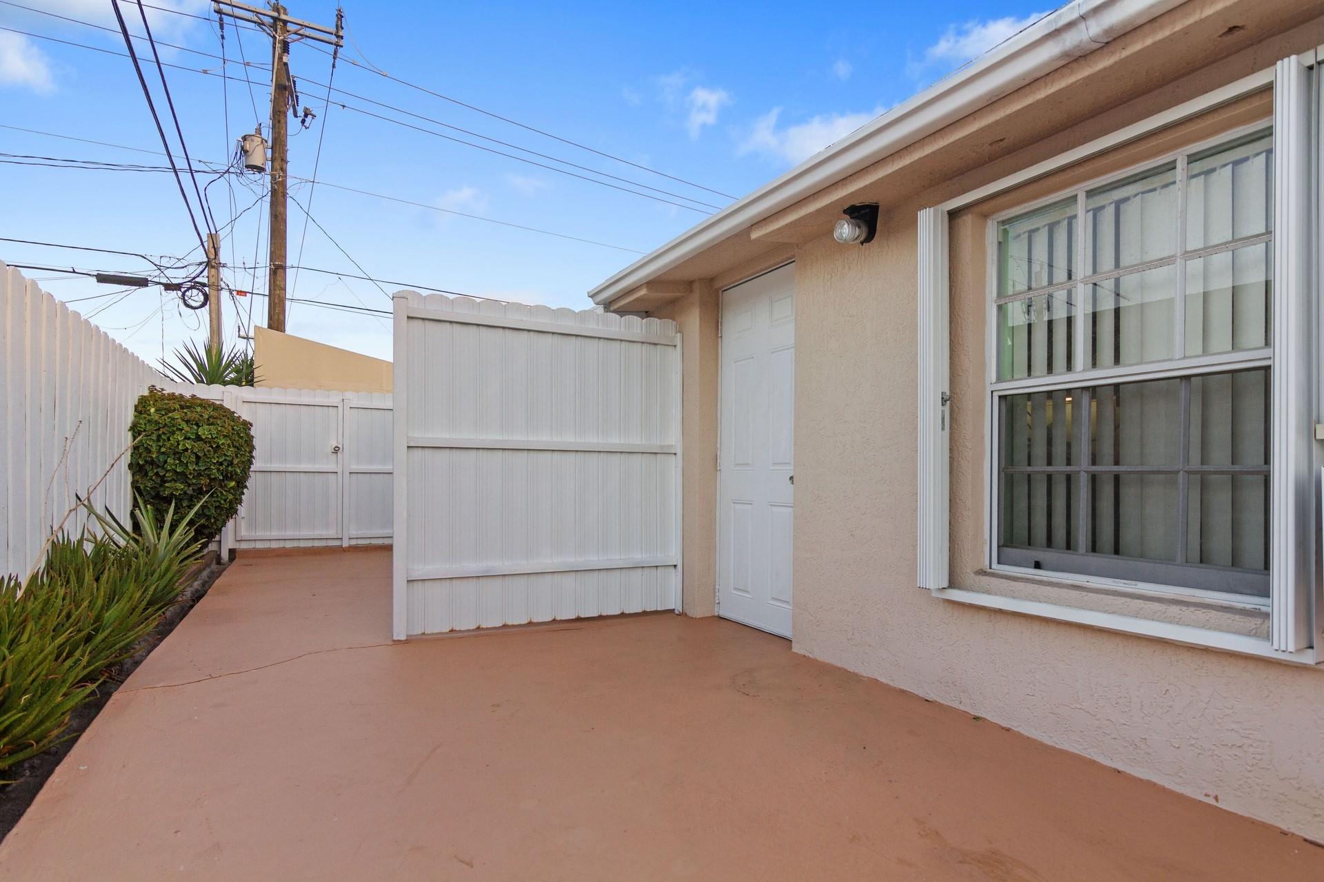 South Miami Heights Manor - Residential