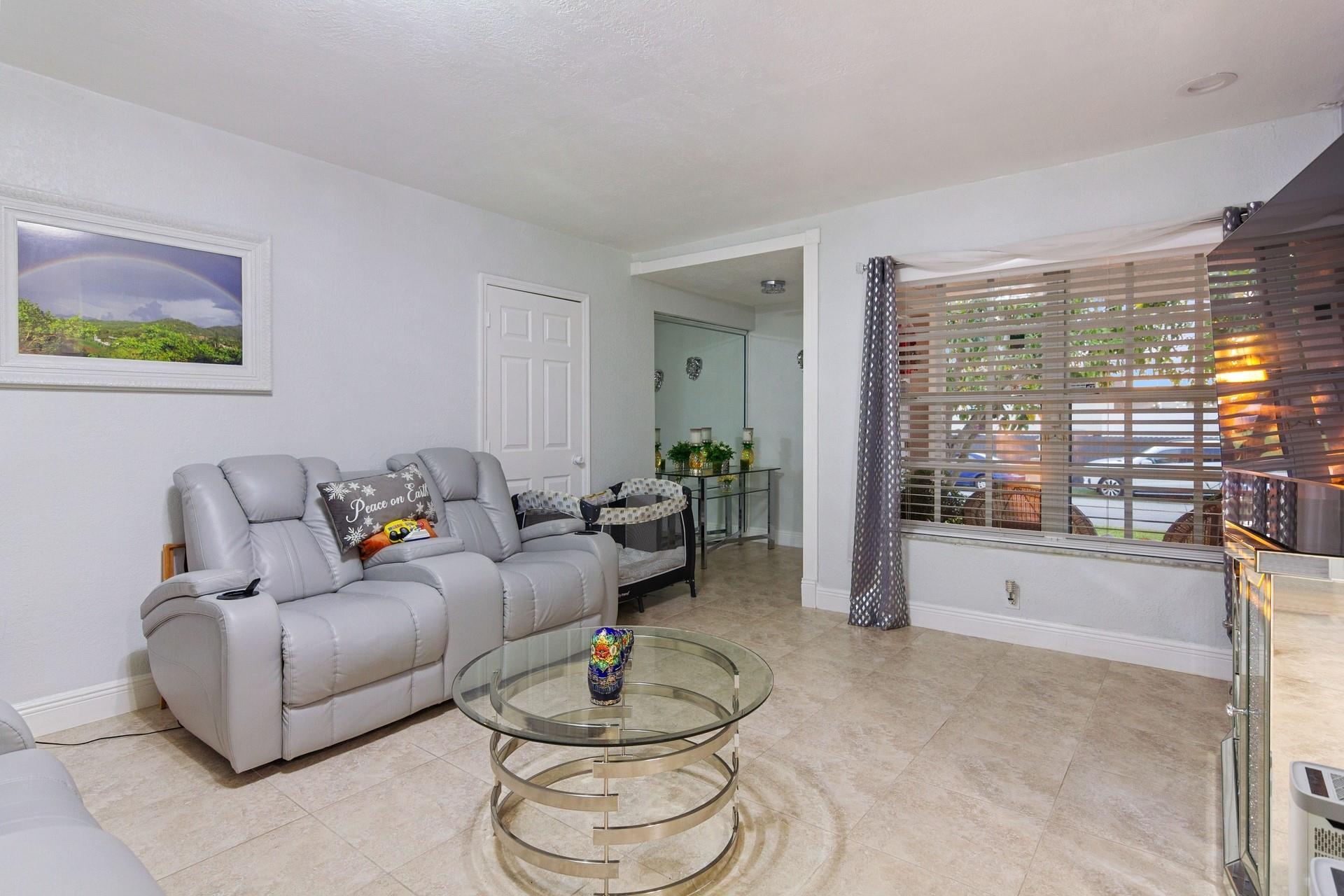 South Miami Heights Manor - Residential