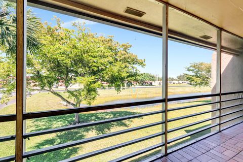 100 Lake Meryl Dr 201 West Palm Beach FL 33411