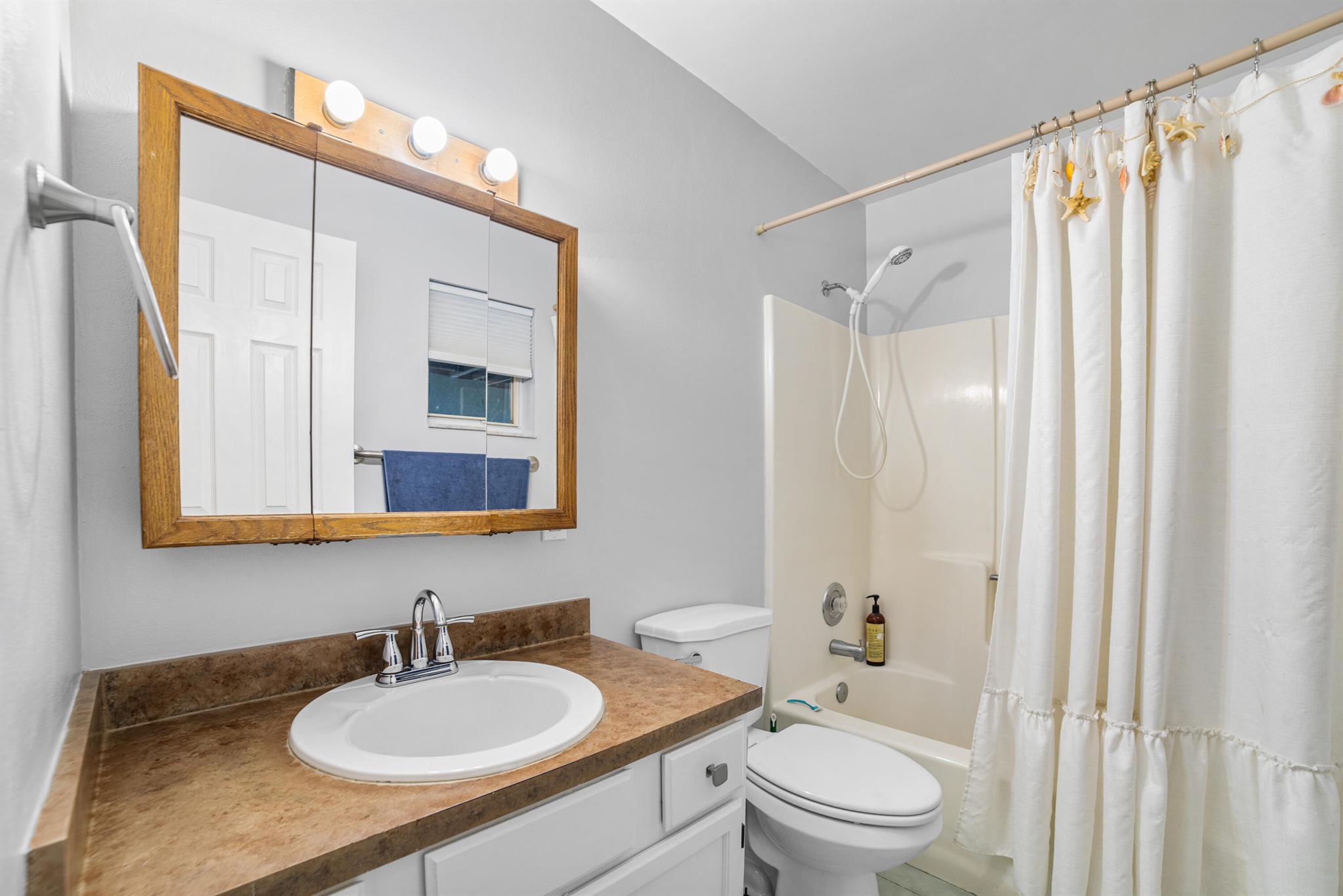 TAYLOR CREEK ISLES - Residential