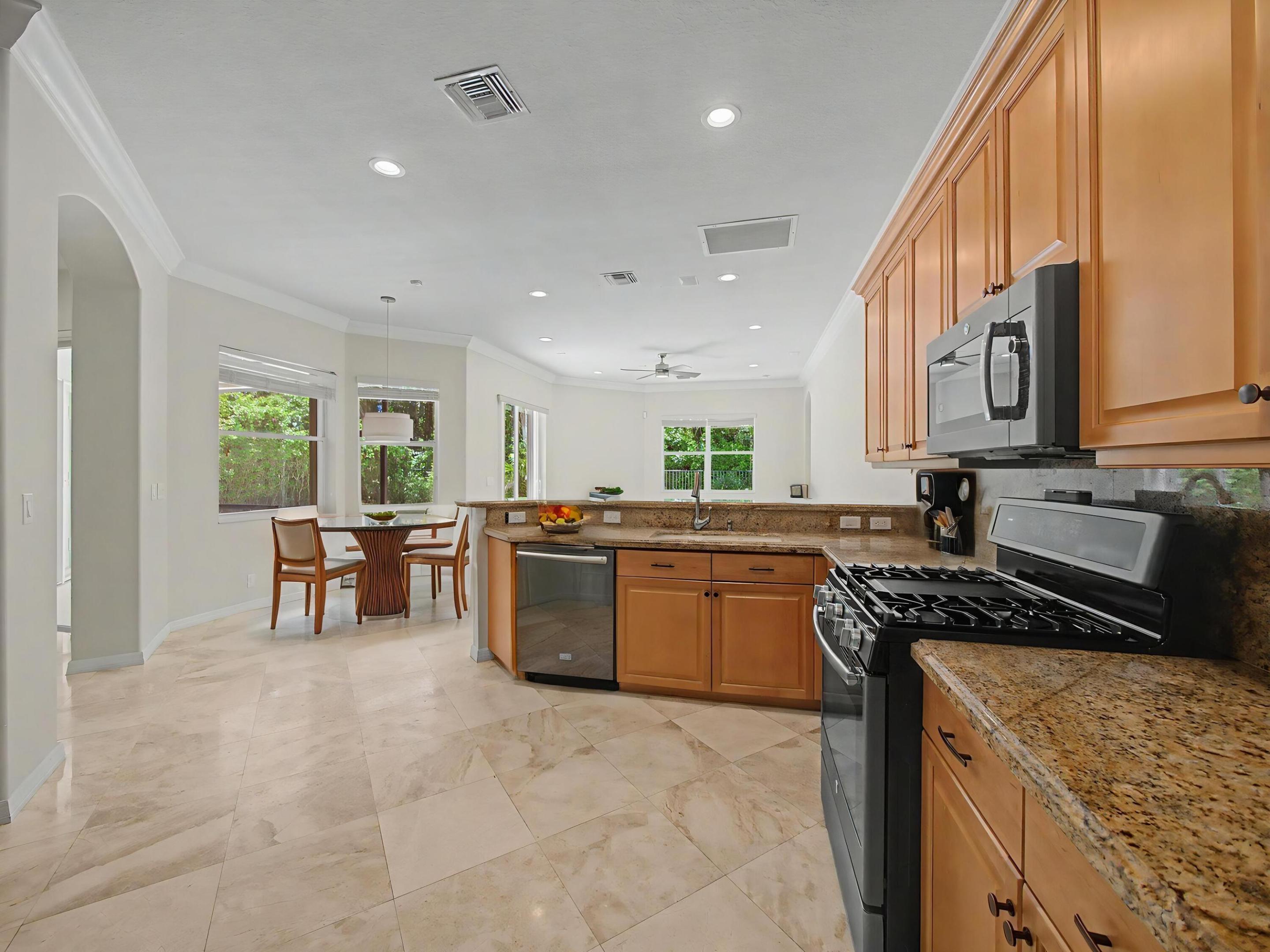CEDAR CREEK RANCH - Residential