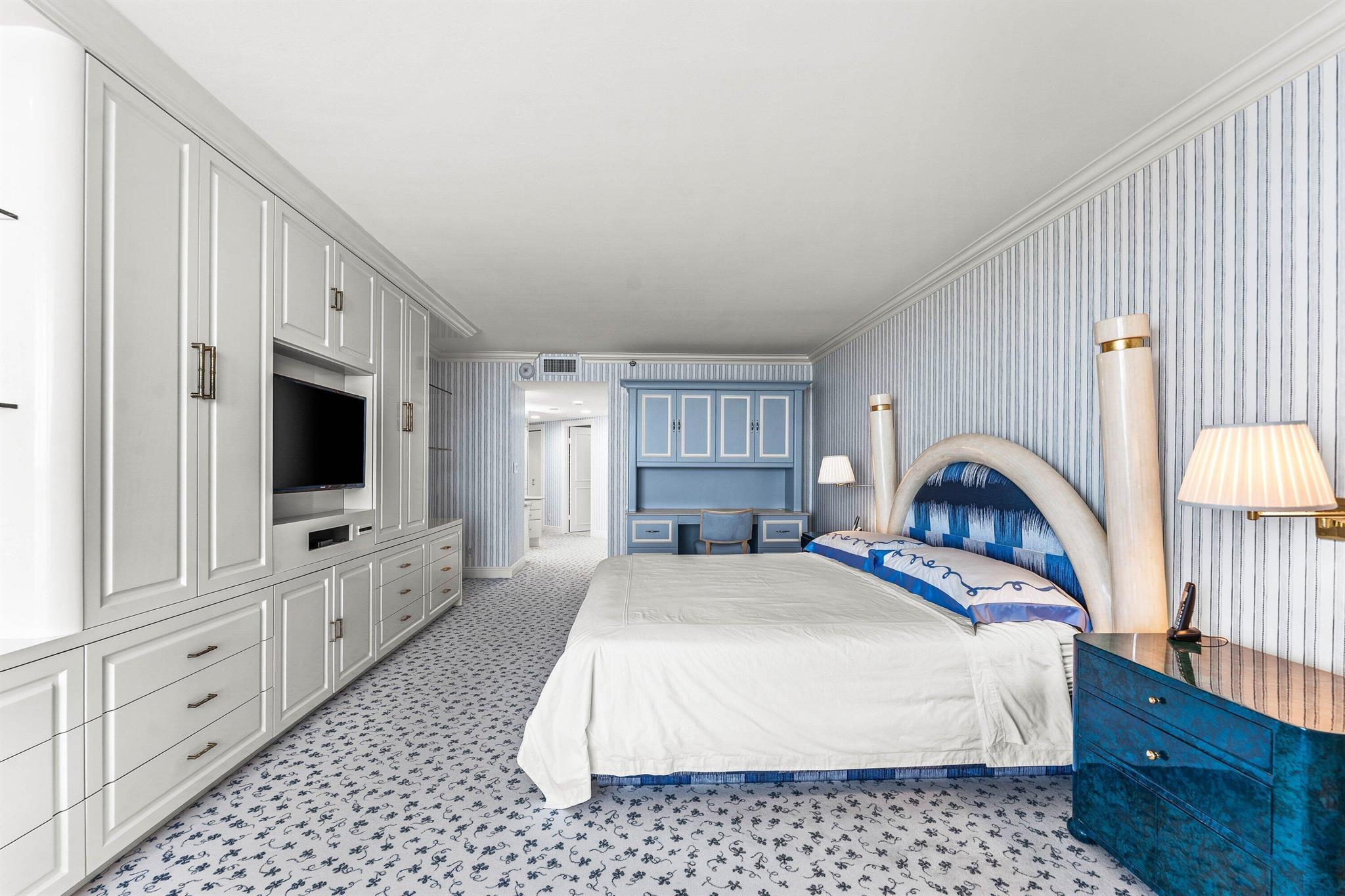 ENCLAVE OF PALM BEACH CON - Residential