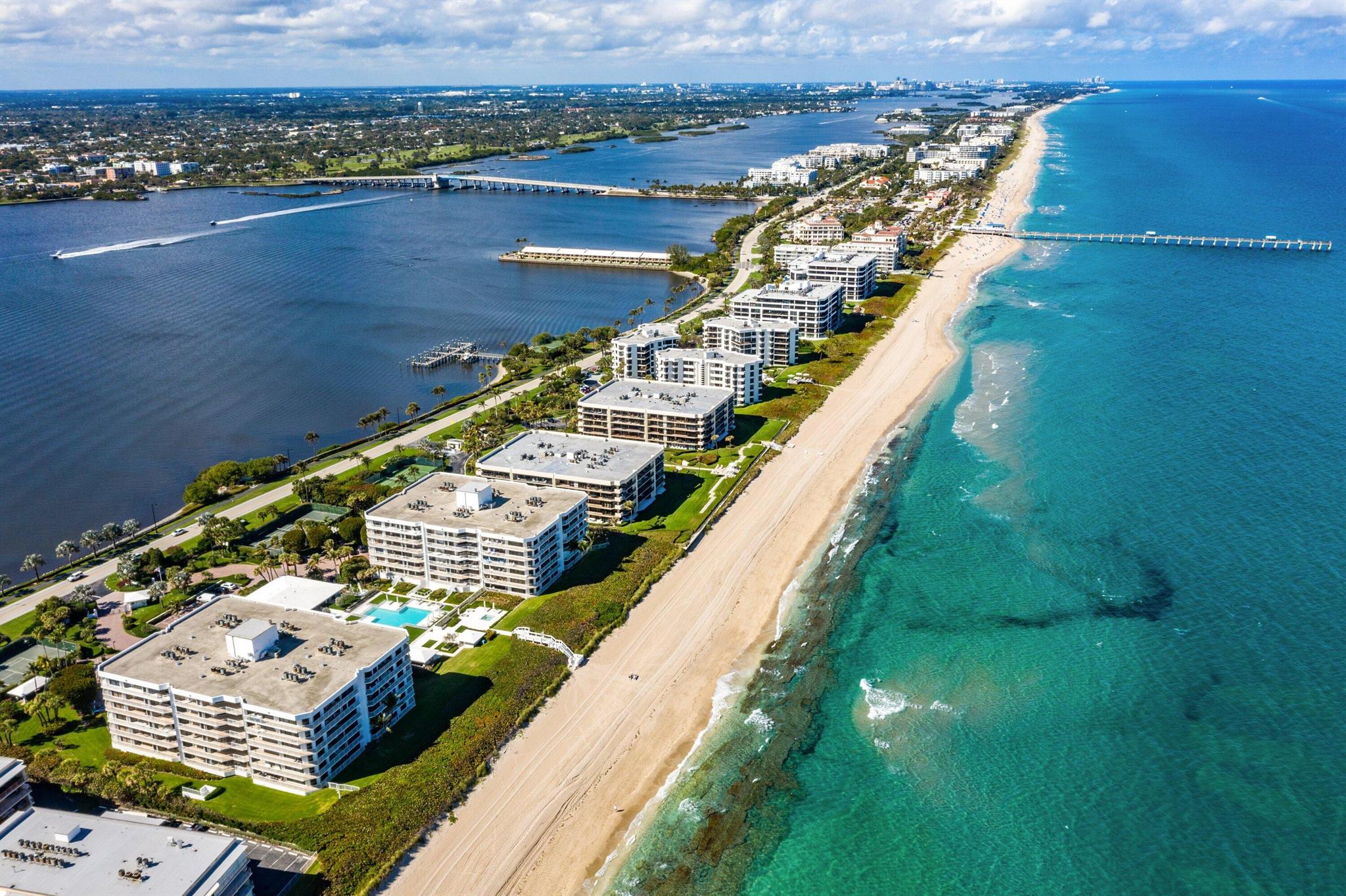 ENCLAVE OF PALM BEACH CON - Residential