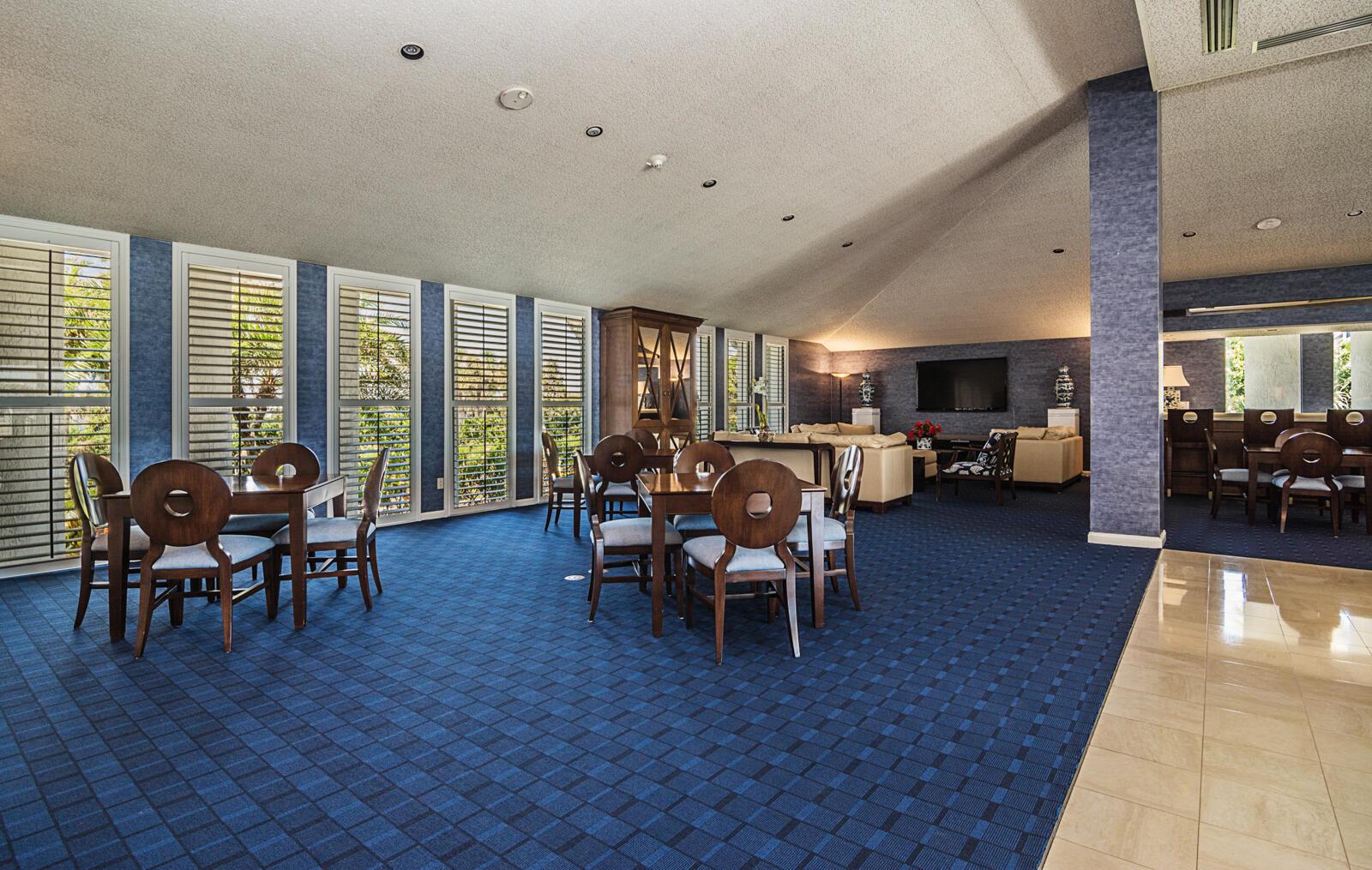 ENCLAVE OF PALM BEACH CON - Residential