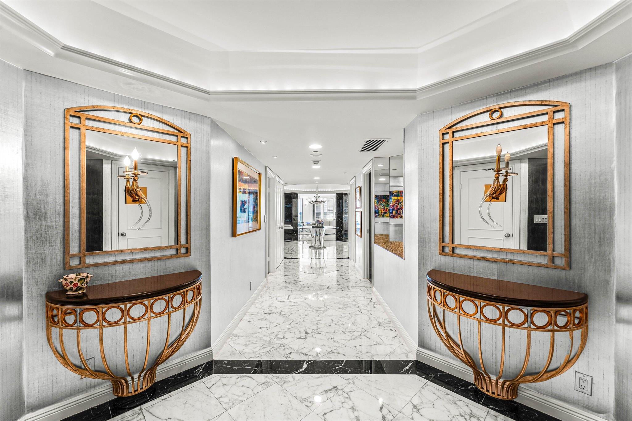 ENCLAVE OF PALM BEACH CON - Residential