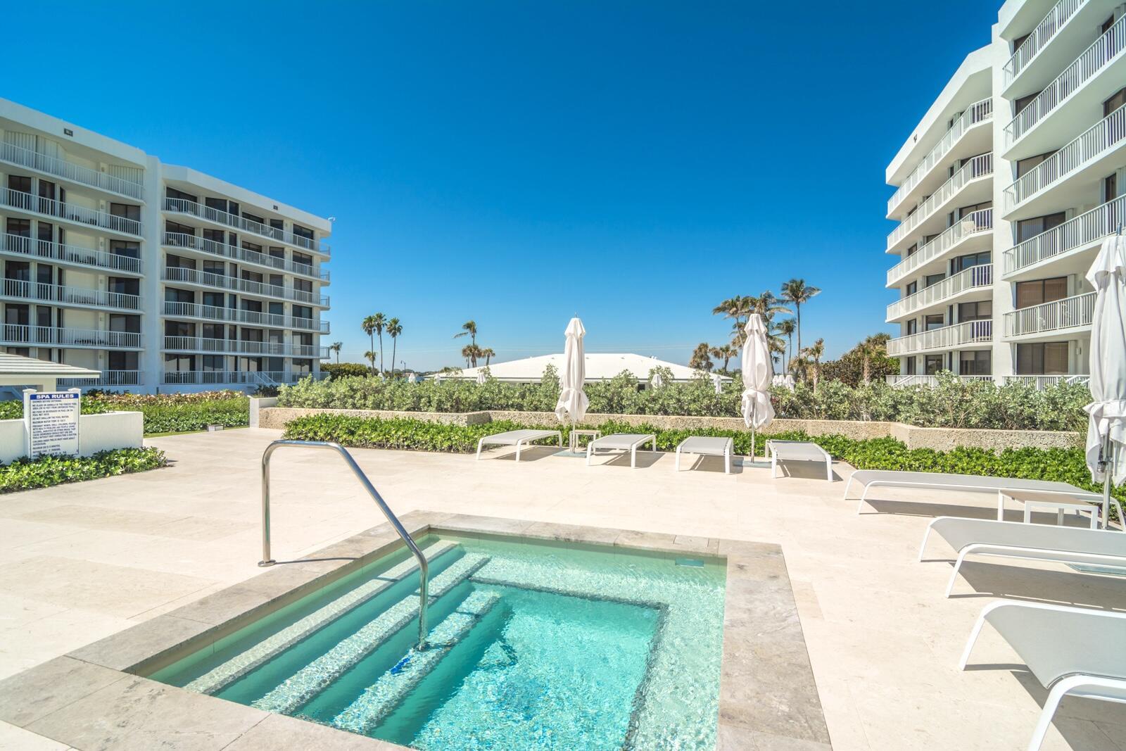 ENCLAVE OF PALM BEACH CON - Residential