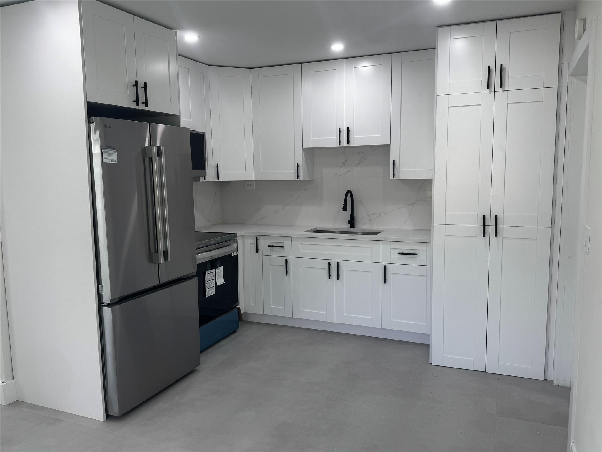 Seacrest Park - Residential Lease