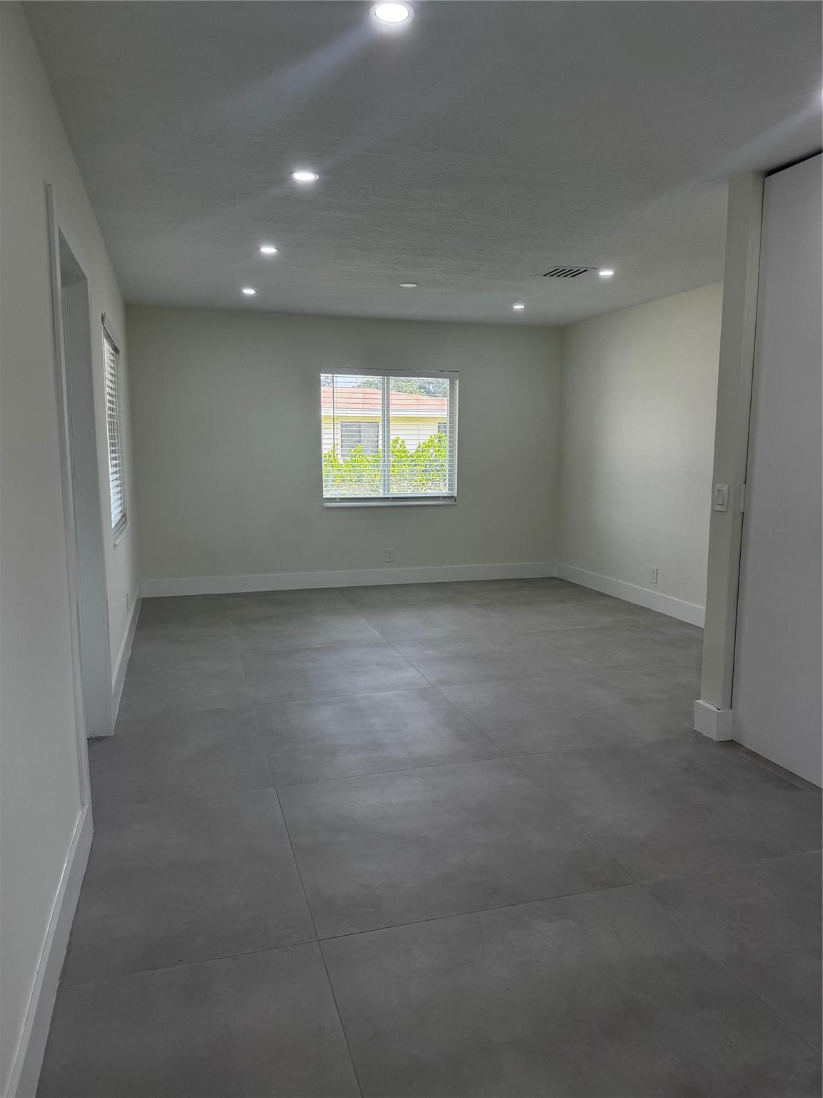 Seacrest Park - Residential Lease