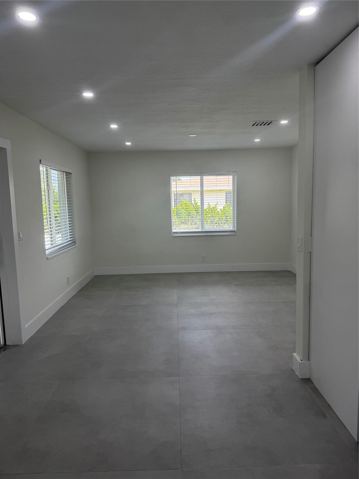 Seacrest Park - Residential Lease