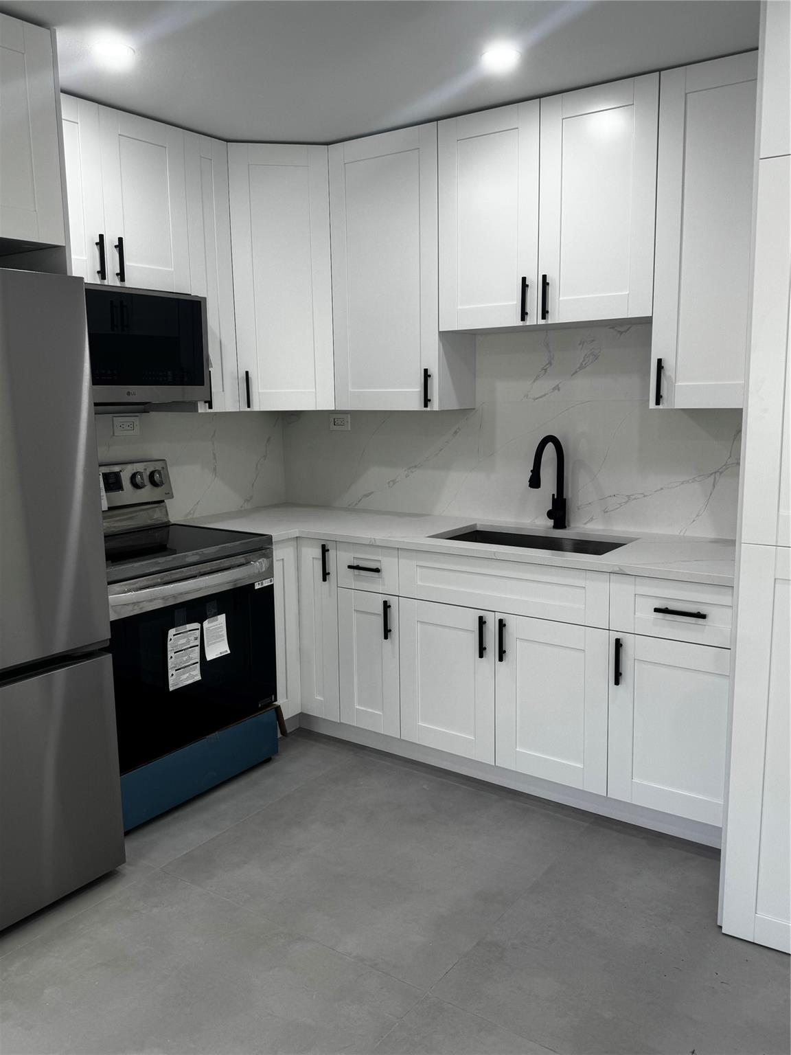 Seacrest Park - Residential Lease