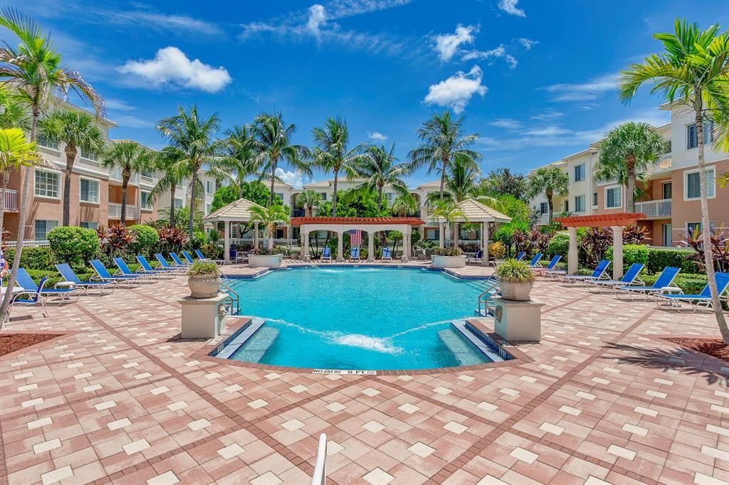 Photo of 9303 Myrtlewood Circle Cir W, Palm Beach Gardens, FL 33418 (MLS # R10825271)