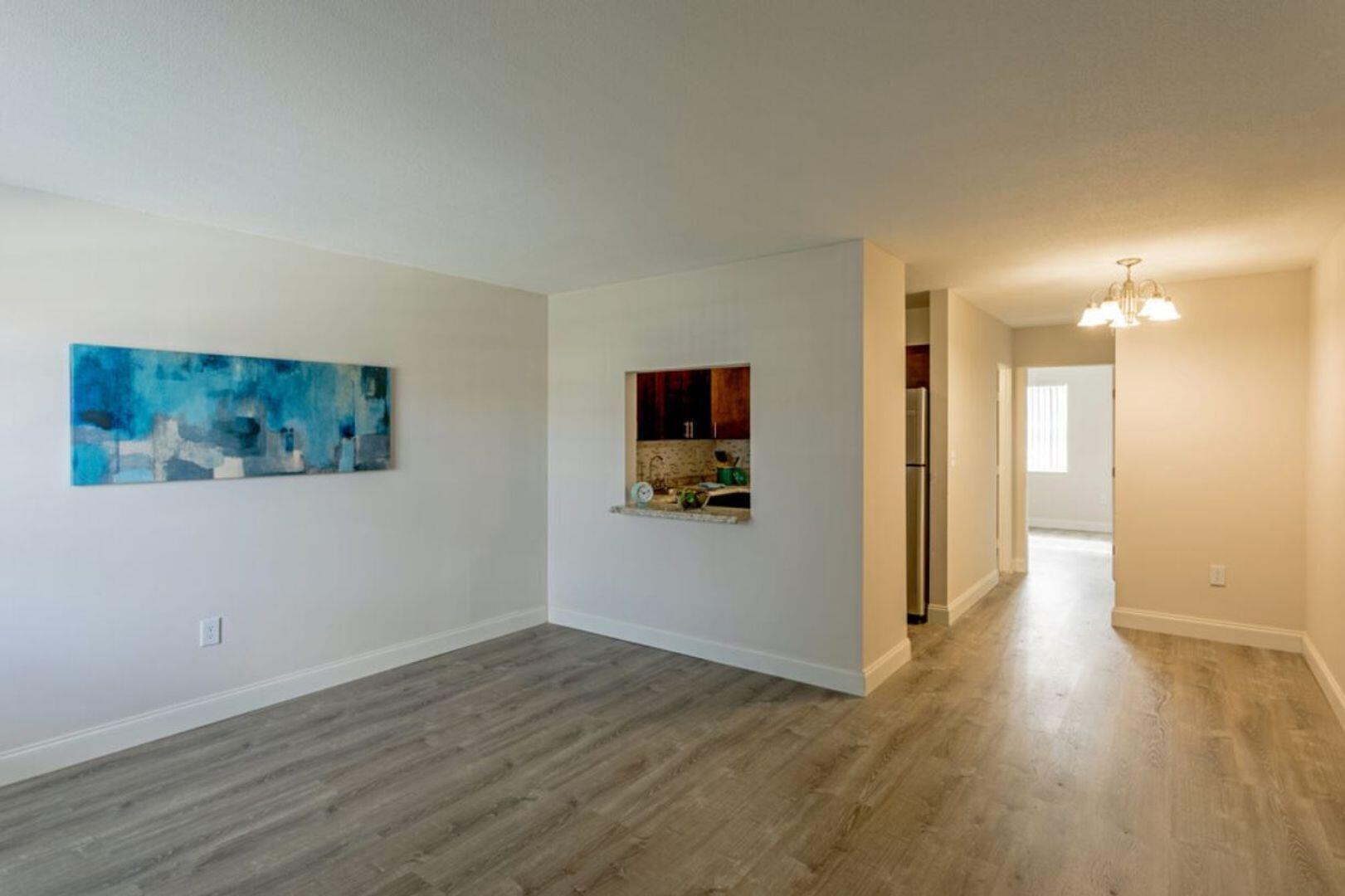 Palm Beach Lakes South 03 - Residential Lease