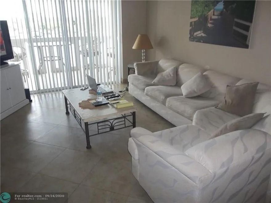 ONE OF TTHE BEST VIEWS IN THE BUILDING DIRECT ON THE INTRACOASTAL. PROPERTY IS ONLY A SHORT WALK TO THE OCEAN . VERY NEAT UNIT CAN BE RENTD FURNISHED OR UNFURNISHED. VERY QUIET .