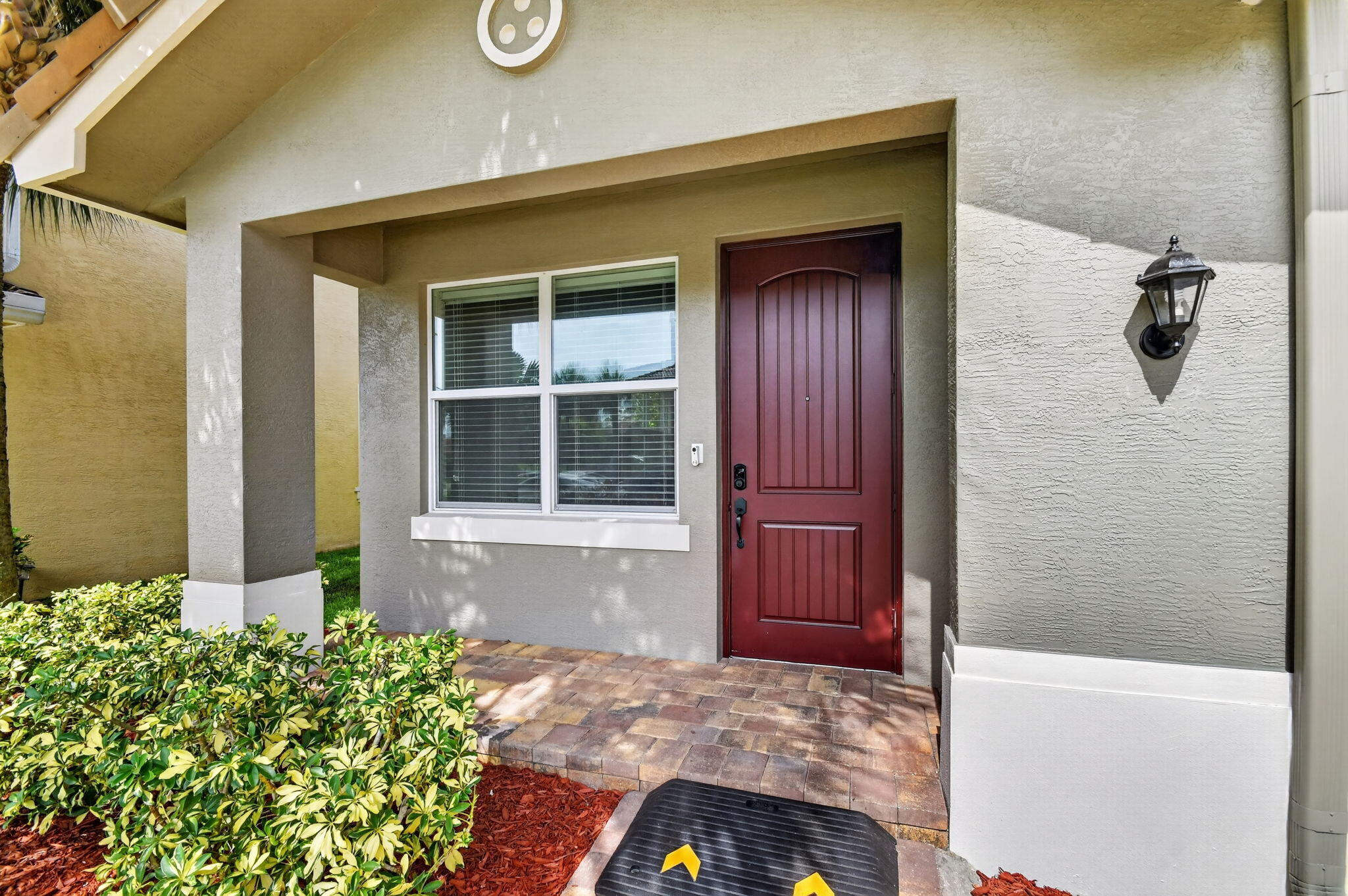 Properties 5667 Caranday Palm Drive