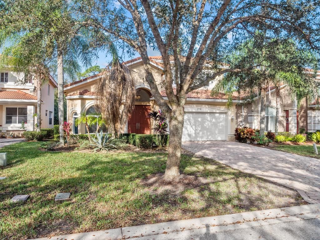Photo of 6216 SW Bald Eagle Drive, Palm City, FL 34990 (MLS # R10941289)