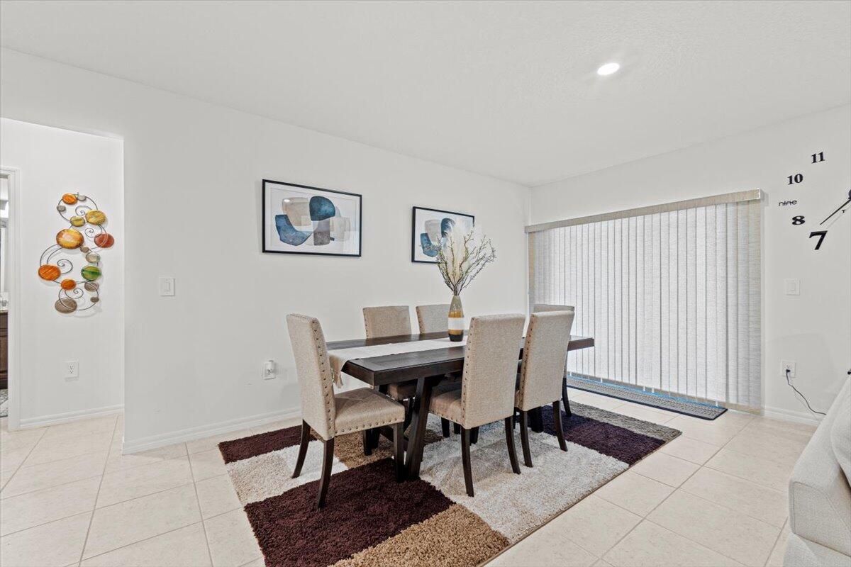 PORT ST LUCIE SECTION 26 - Residential Lease