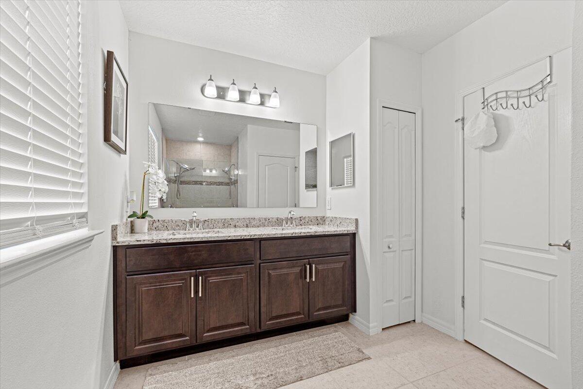 PORT ST LUCIE SECTION 26 - Residential Lease