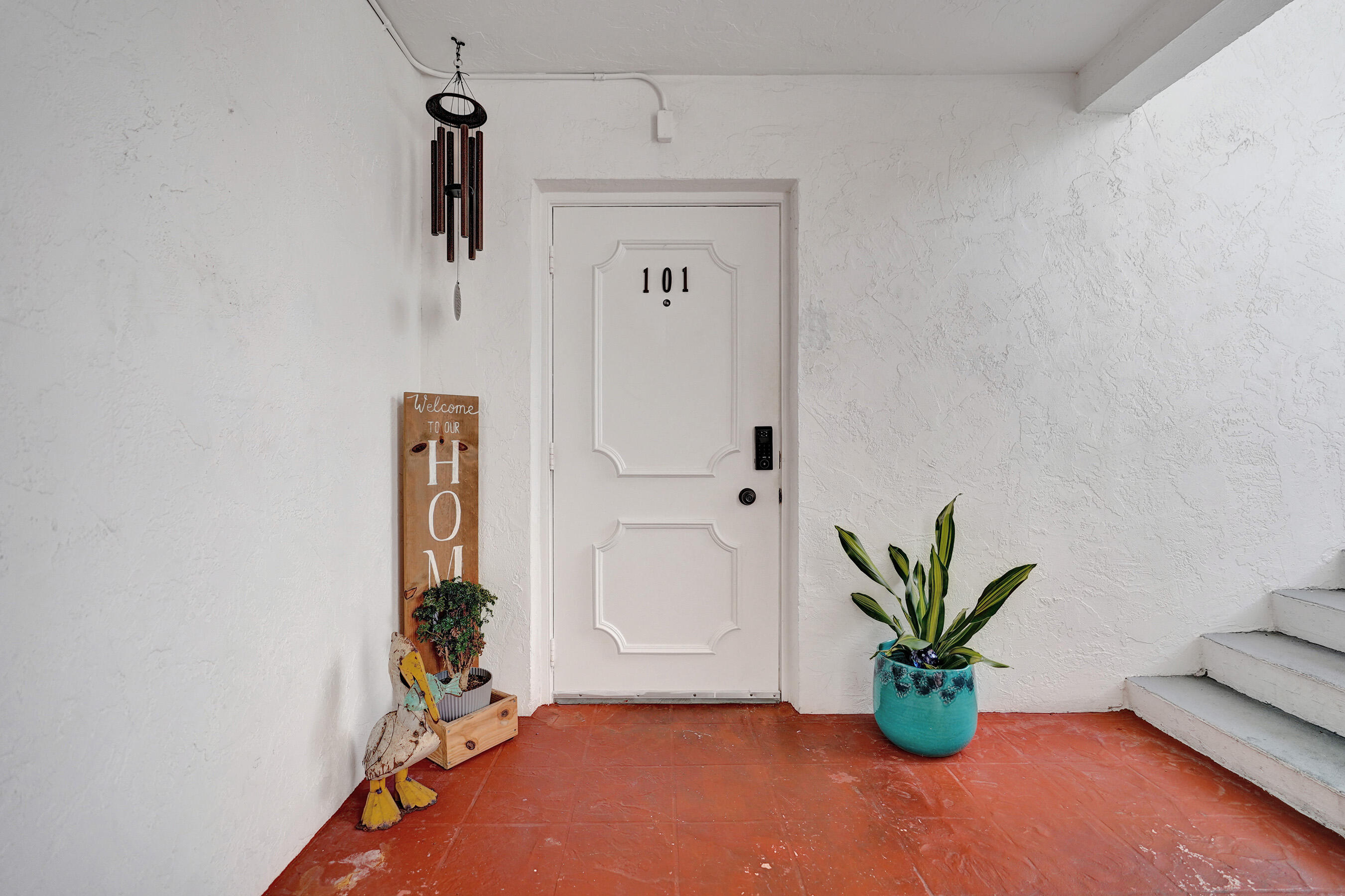 VILLA LAGO CONDO APTS - Residential