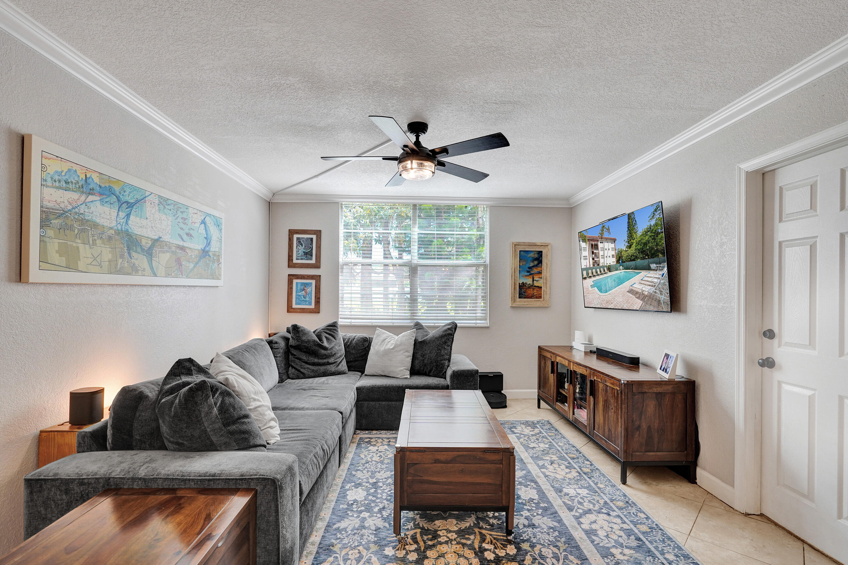 VILLA LAGO CONDO APTS - Residential