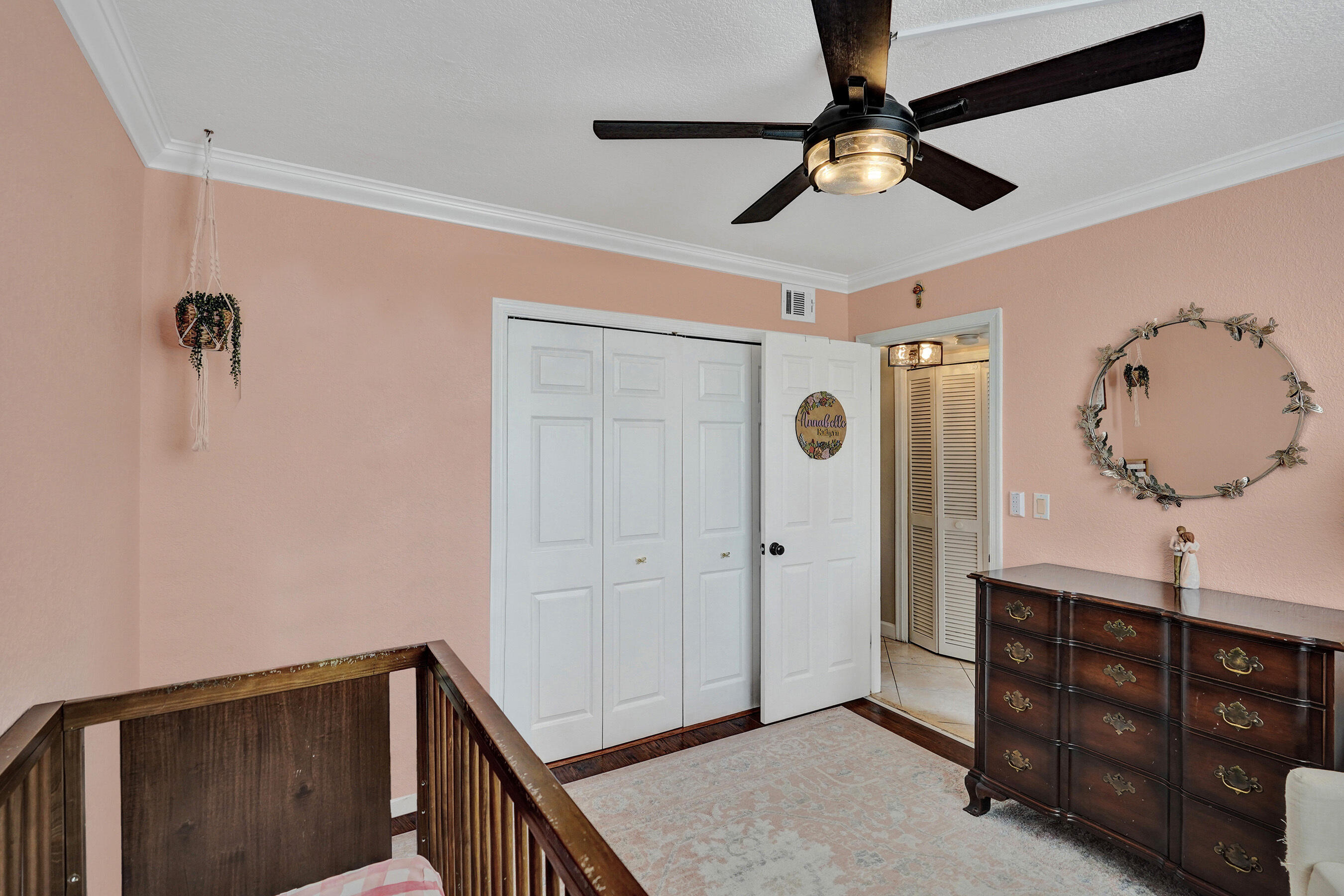 VILLA LAGO CONDO APTS - Residential