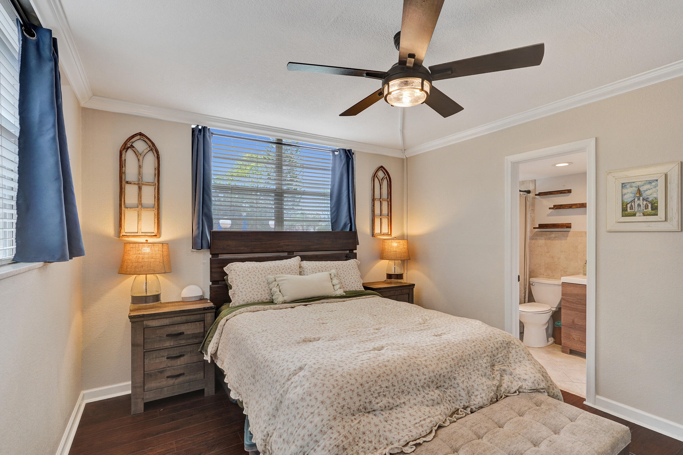 VILLA LAGO CONDO APTS - Residential